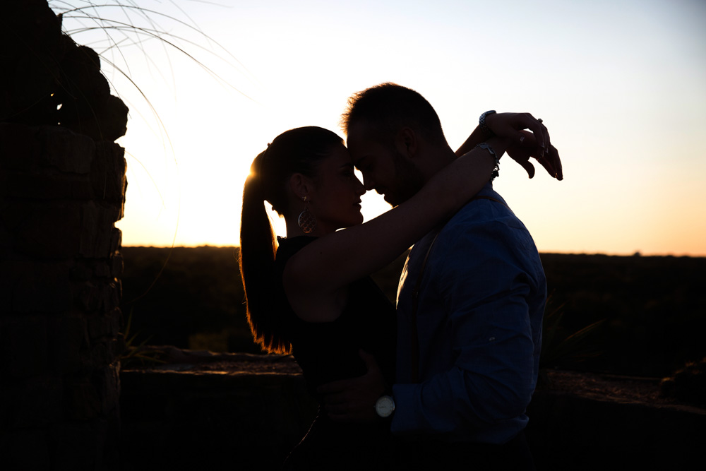  Intimate Texas Hill Country Engagements couple in sunset