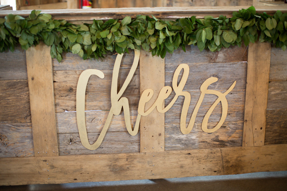 Southern Elegance at Beckendorff Farms cheers sign